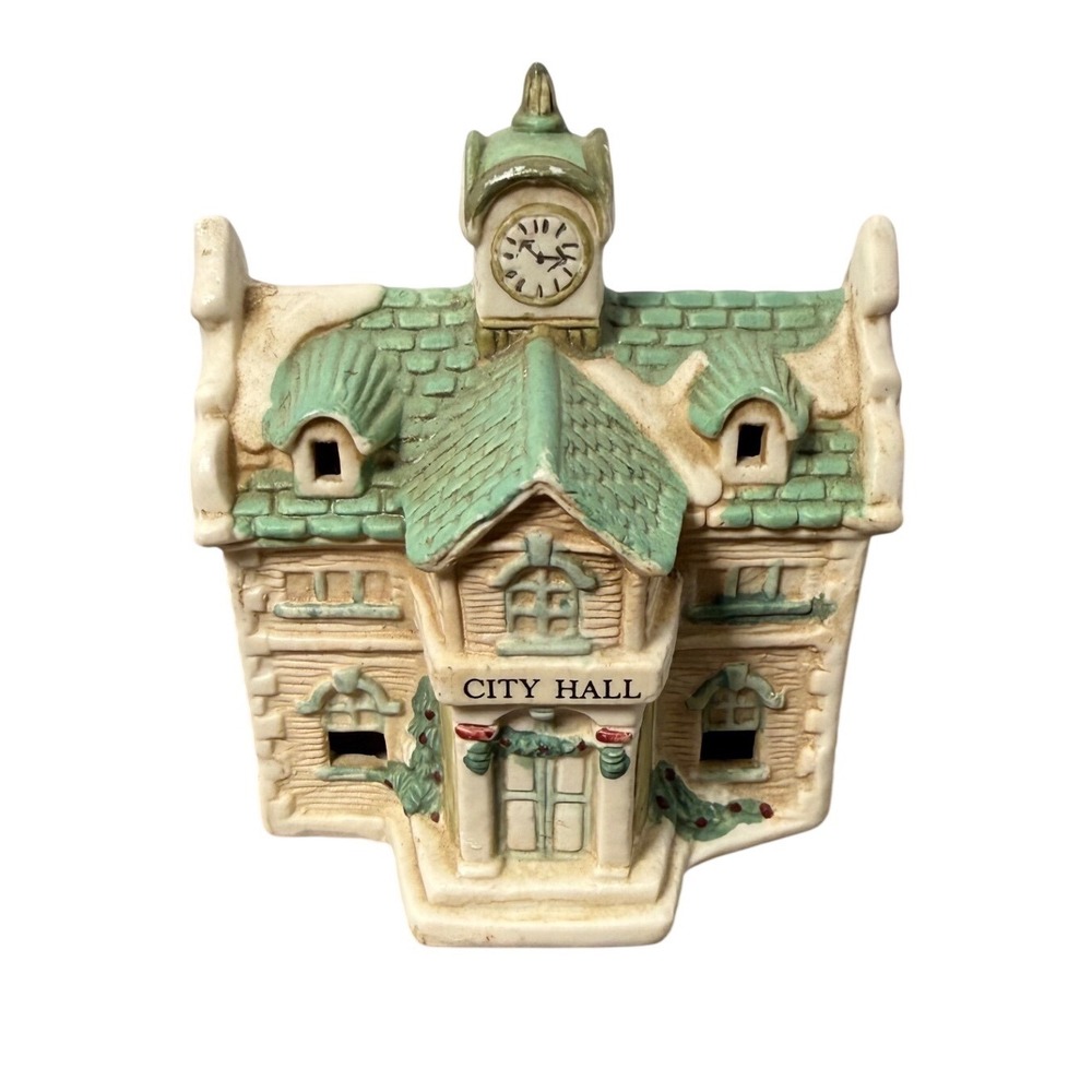 Vintage 1992 L.R. City Hall Ceramic Christmas Village Building 4x5